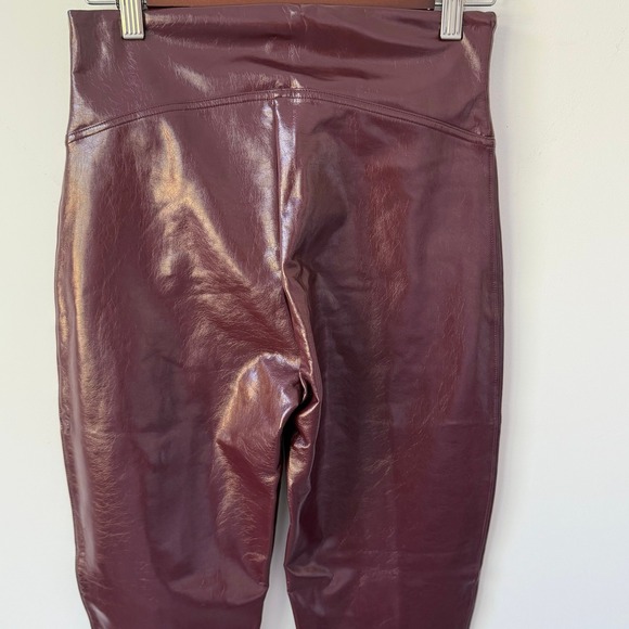 Spanx Faux Patent Leather Leggings in Ruby Women's Size Medium Red NWT - Picture 6 of 9